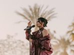 Niki Zefanya Bawakan Lagu “Sempurna” di Acara Coachella Festival