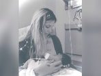 Setelah Sempat Keguguran, Christina Perri Akhirnya Melahirkan Bayi Perempuan