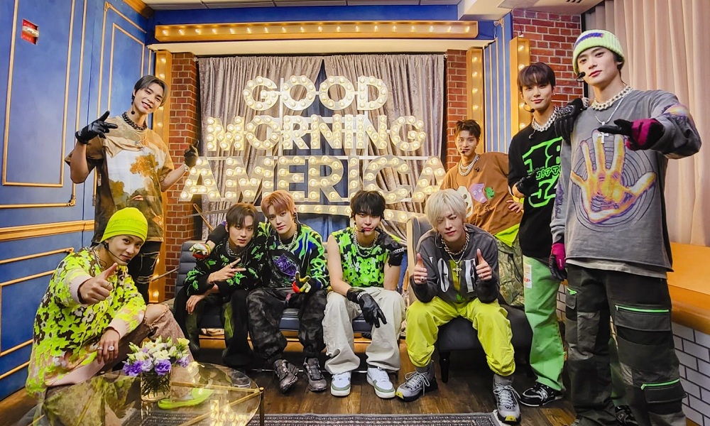 Tampil Powerful, NCT 127 Bawakan Lagu "2 Baddies" di Good Morning America