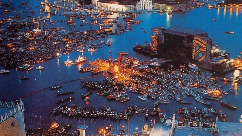 Gara-gara Konser Pink Floyd di Venesia, Wali Kota dan Seluruh Dewan Kota Mengundurkan Diri