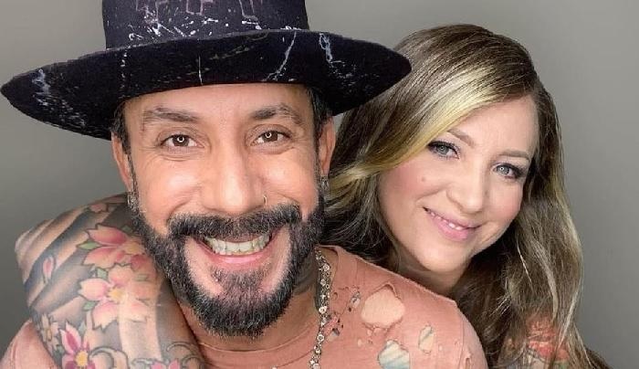 AJ McLean Backstreet Boys Resmi Bercerai dengan Rochelle DeAnna McLean