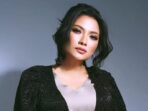 Fryda Lucyana Doakan Negeri Tercinta Agar Damai dan Sejahtera di Lagu Terbaru ‘Doa Untuk Negeri’