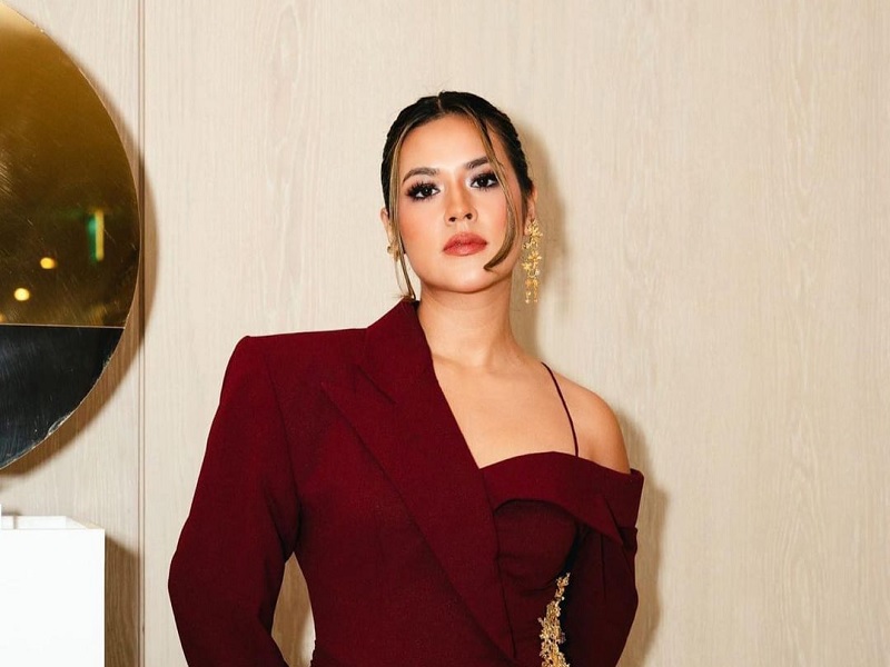 Raisa Tampil Memukau di Grammy Awards 2024, Beri Dukungan untuk Taylor Swift Hingga Billie Eilish