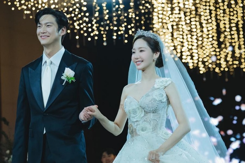 Ulasan Marry My Husband, Drama Korea Penuh Pro Kontra Tentang Balas Dendam dan Kesempatan Kedua