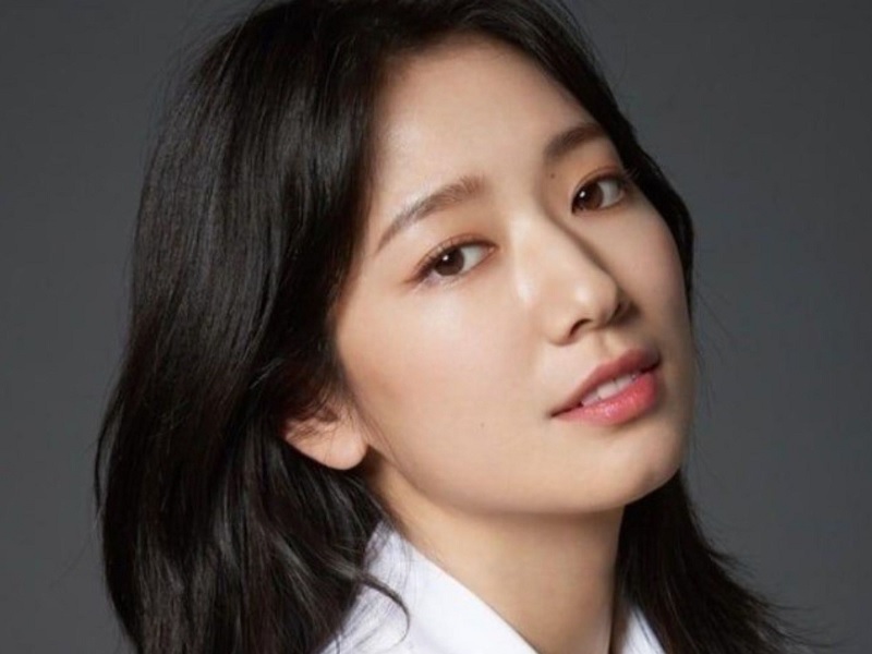 Park Park Shinhye Puncaki Reputasi Brand Artis Drama Bulan Maret