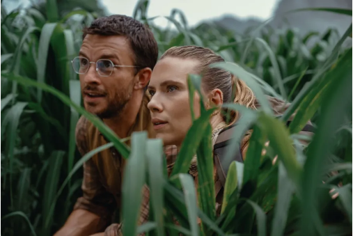 Jurassic World Rebirth Hadirkan Scarlett Johansson dan Jonathan Bailey