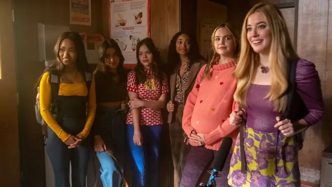 Serial TV ‘Pretty Little Liars’ Dibatalkan Setelah Tayang 2 Musim di Max