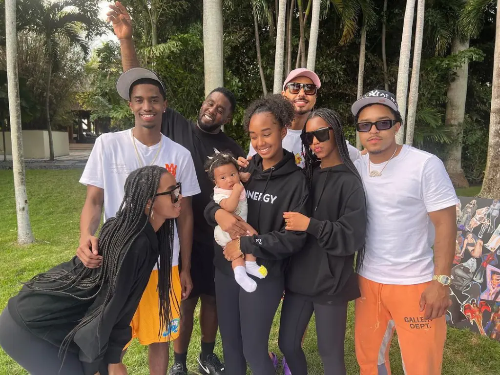 Anak-Anak Sean “Diddy” Combs Buka Suara Soal Tuduhan yang Menyerang Keluarga Mereka Sejak Penangkapan Sang Ayah