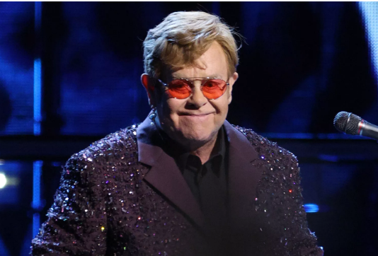 Elton John Gangguan Penglihatan