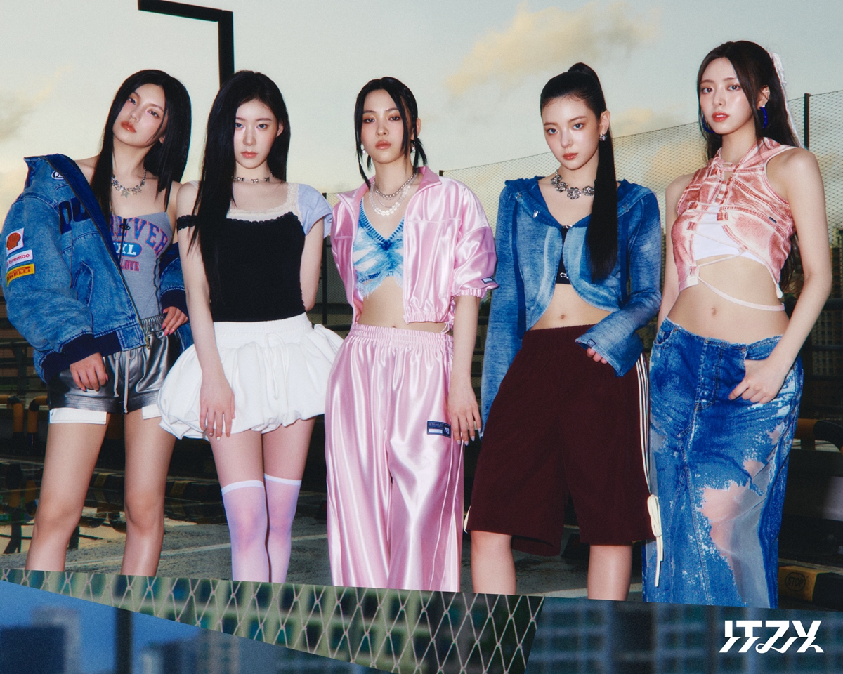 ITZY Membagikan Sedikit Cuplikan Dari Album Baru Mereka yang Akan Segera Dirilis