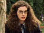 anne-hathaway-princess-diaries-100424-1-e022cc2c5bb546a281d935d52f01be65