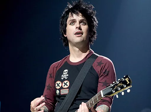 2 Stasiun Radio Vegas Larang Lagu Green Day Diputar Usai Billie Joe Armstrong Hina Kota Mereka