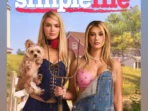 Kendall Jenner dan Hailey Bieber Tiru Kostum Ikonik ‘The Simple Life’ Untuk Halloween3