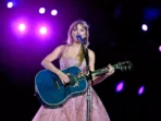 Taylor Swift Donasi 4 Miliar Rupiah Untuk Pendidikan Anak di Kansas City