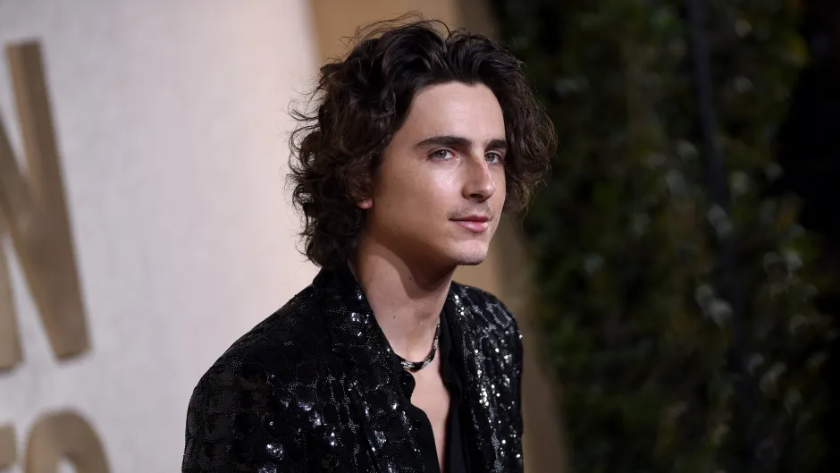 Timothee Chalamet Tuai Pujian Karena Prediksi Sepak Bola yang Tak Pernah Meleset