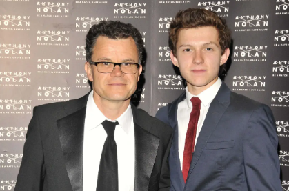 Ayah Tom Holland Konfirmasi Kabar Tunangan dan Akui Kagum Pada Anaknya