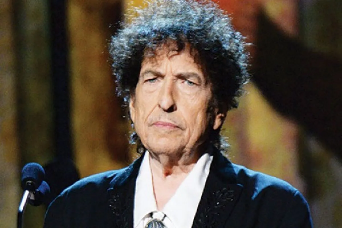 Bob Dylan Akan Mulai Tur 2025 Menyusul Kesuksesan 'A Complete Unknown'