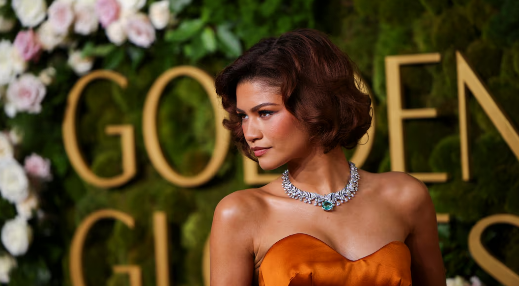 Cincin Berlian Zendaya di Golden Globes 2025 Hebohkan Penggemar, Sudah Tunangan?