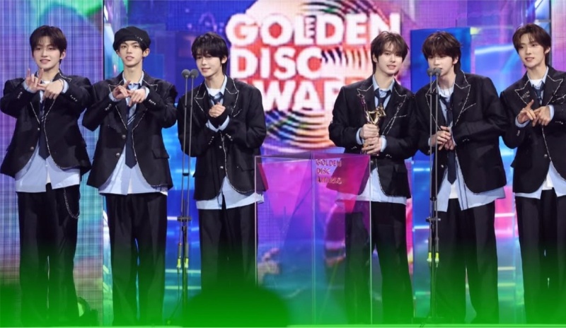 Raih Bonsang, TWS Boyong 2 Piala di Golden Disc Awards 2025