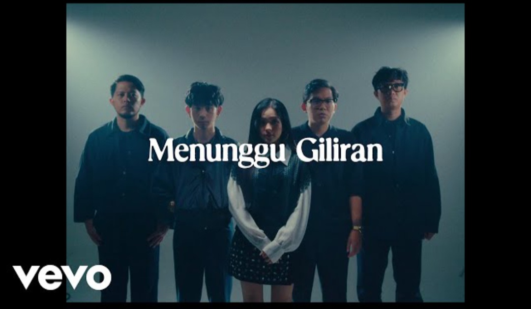 for Revenge Merilis EP 'Sebelum Merayakan', Gaet Elsa Japasal di Lagu 'Menunggu Giliran'