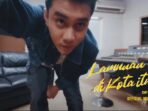 Lebih Fresh, Difki Khalif Rilis Versi Baru Lagu Lamunan di Kota Itu II