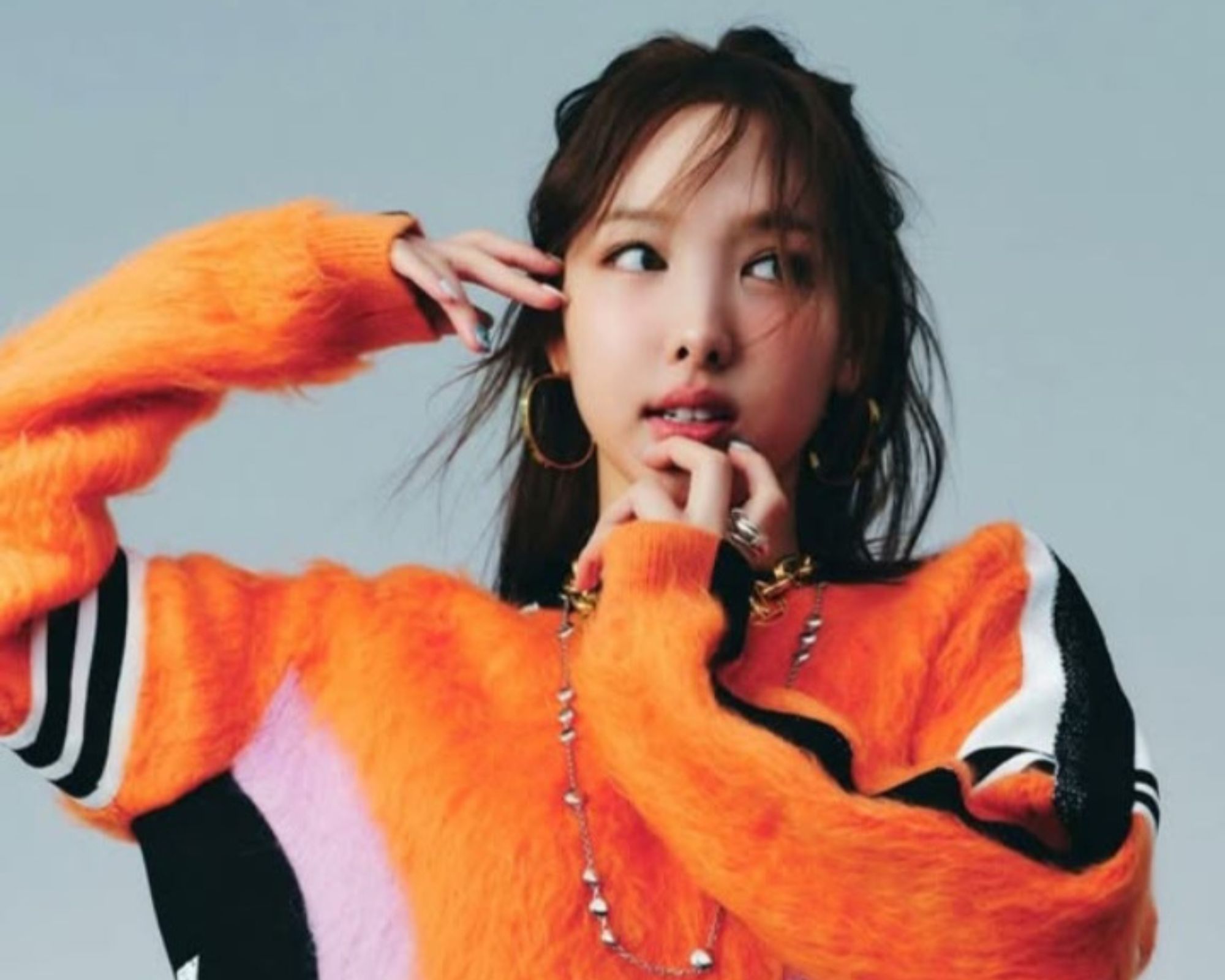 Nayeon TWICE Menghiasi Lebih Dari 80 Halaman Edisi Khusus TMRW Magazine untuk Bulan Januari 2025