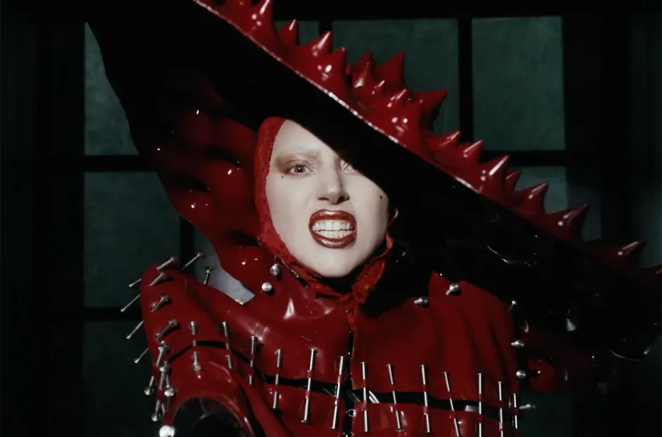 Lady Gaga Tayangkan Video Musik Single Barunya 'Abracadabra' di Grammy Awards 2025