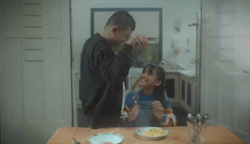 Letto Gambarkan Besarnya Cinta Seorang Ayah di MV Lagu 'Sebening Senja'
