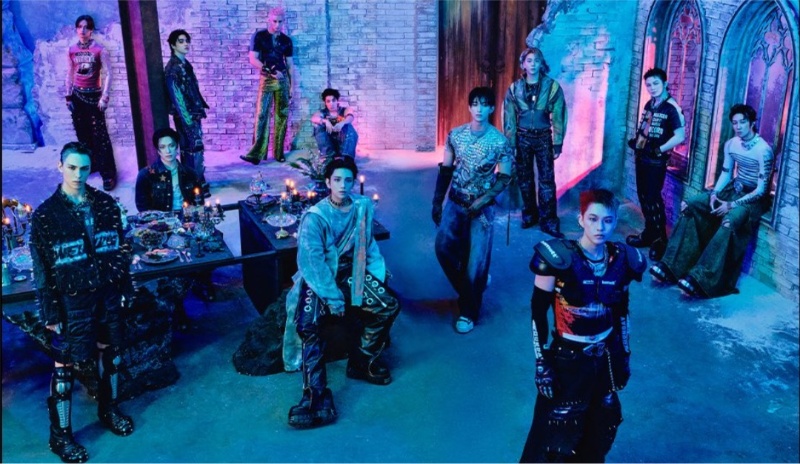 Usung Konsep Futuristik dan Distopia, SEVENTEEN Resmi Comeback dengan Thunder